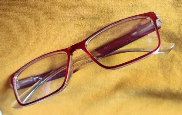 Full Rim with Spring Reading Glass Chasme, Attractive, Colorful and Elegant Look, Comfortable fit, Ideal for Male & Female - Image 3